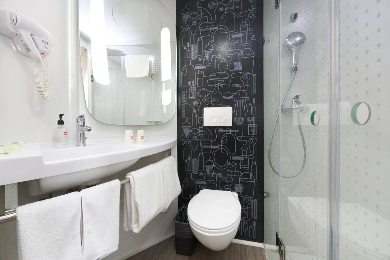 Ibis Beijing Guanzhuang Changying Middle Road Hotel Экстерьер фото